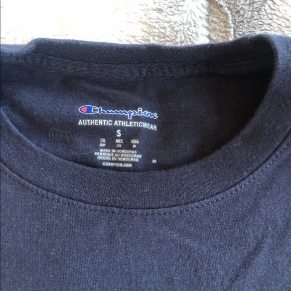 Men’s Champion T-shirt - Picture 2 of 2